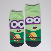 Load image into Gallery viewer, Superheros Boat Socks For Men