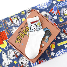 Load image into Gallery viewer, Cartoon Sweet Cotton Women Socks Animals Character