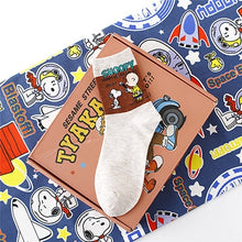 Load image into Gallery viewer, Cartoon Sweet Cotton Women Socks Animals Character